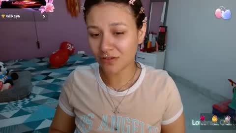 sonialatin69 online show from March 10, 2025, 12:48 pm