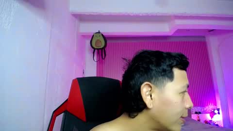 sonic_jess07 online show from March 25, 2026, 8:42 am