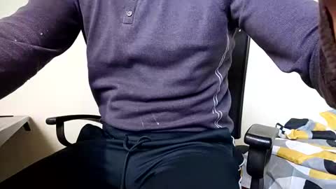 sonicegay online show from February 21, 2025, 1:33 pm