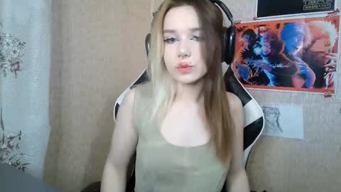 Mila online show from March 28, 2026, 6:18 pm