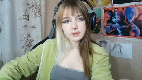 Mila online show from May 29, 2026, 4:16 pm