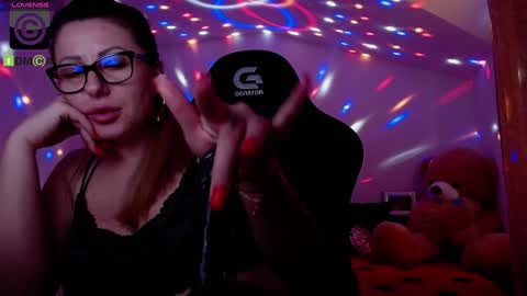 Snapshot of sonyadevon chatting on January 11, 2025, 11:23 am Sonia online show from January 11, 2025, 11:23 am