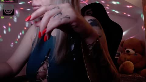 Snapshot of sonyadevon chatting on January 23, 2025, 8:36 am Sonia online show from January 23, 2025, 8:36 am