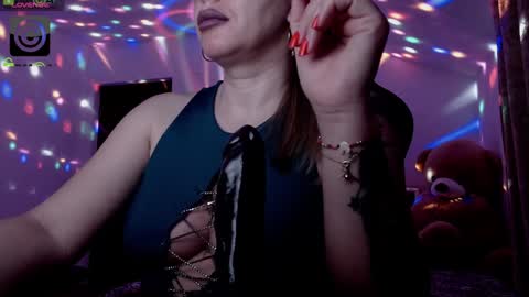 Snapshot of sonyadevon chatting on January 30, 2025, 4:16 am Sonia online show from January 30, 2025, 4:16 am