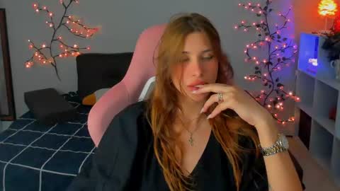 Sonya online show from July 19, 2026, 3:38 pm