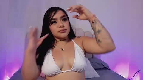 Snapshot of soofii_james chatting on November 10, 2025, 11:26 pm sofi online show from November 10, 2025, 11:26 pm