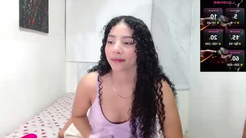 Snapshot of sophi_baby chatting on March 9, 2025, 2:29 am Sophi baby online show from March 9, 2025, 2:29 am
