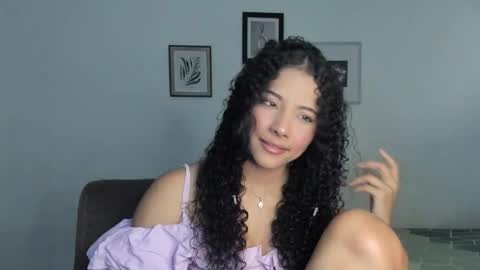 Snapshot of sophi_baby chatting on February 14, 2026, 3:58 am Sophi baby online show from February 14, 2026, 3:58 am