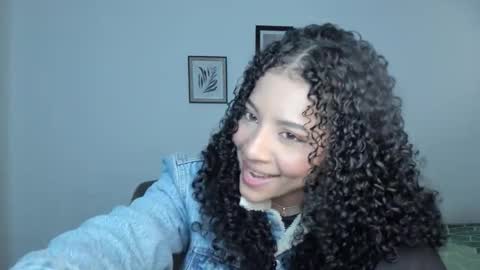 Snapshot of sophi_baby chatting on February 14, 2026, 11:45 pm Sophi baby online show from February 14, 2026, 11:45 pm