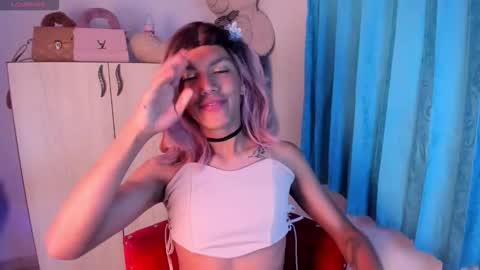 Snapshot of sophi_lu1 chatting on October 28, 2025, 3:25 pm sophi lovely online show from October 28, 2025, 3:25 pm