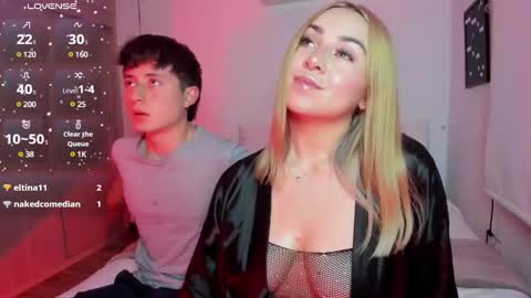 Snapshot of sophi_moreno chatting on December 19, 2024, 11:35 pm Sofi online show from December 19, 2024, 11:35 pm