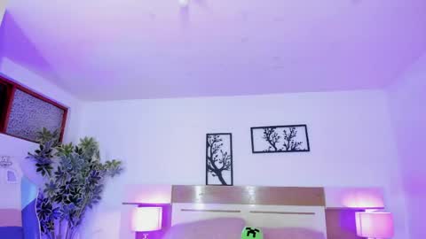 sophia_duarte_ online show from May 13, 2026, 11:40 am
