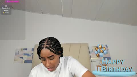 Snapshot of sophia_ebony___ chatting on June 1, 2026, 12:51 pm sophia_ebony___ online show from June 1, 2026, 12:51 pm