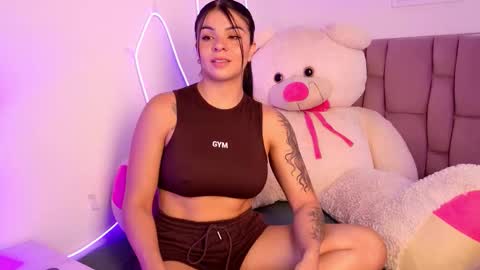 Sophia Carson online show from November 13, 2025, 6:51 pm
