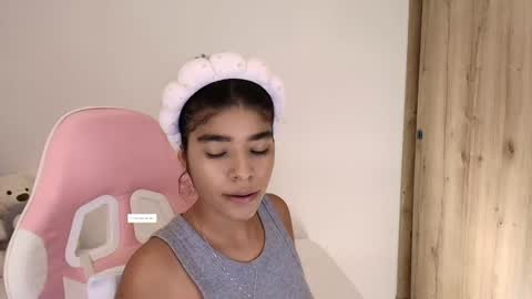 Snapshot of sophia_storn chatting on April 22, 2026, 2:58 am Sophia Storm online show from April 22, 2026, 2:58 am