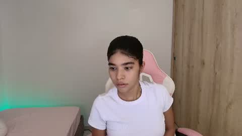 Sophia Storm online show from June 25, 2026, 12:43 am