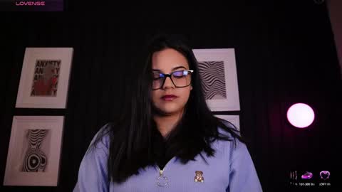Snapshot of sophia_wilsonn_ chatting on April 27, 2026, 10:02 am Sofi online show from April 27, 2026, 10:02 am