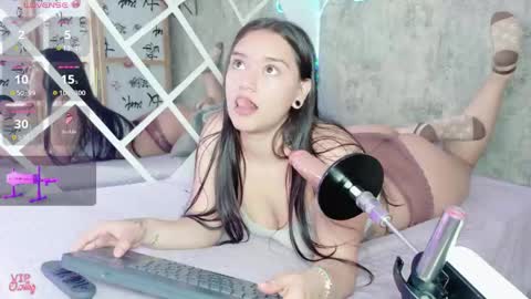 Sophie online show from May 7, 2026, 2:22 pm