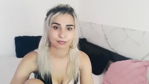 Sophiaa online show from July 5, 2026, 7:37 am
