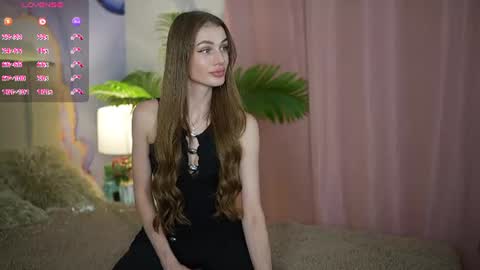 Sophia online show from July 28, 2026, 7:39 pm