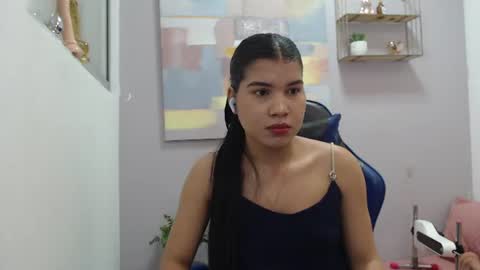 Sophia Bedford online show from July 17, 2026, 4:23 pm