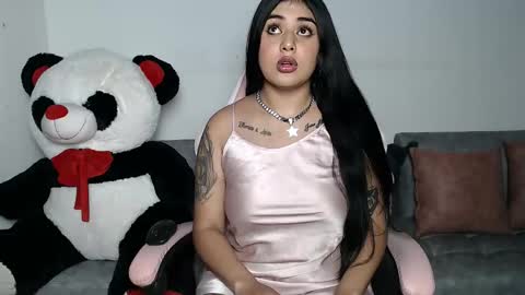 sophia online show from June 4, 2026, 1:11 am