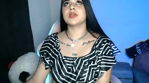 sophia online show from July 5, 2026, 11:01 pm