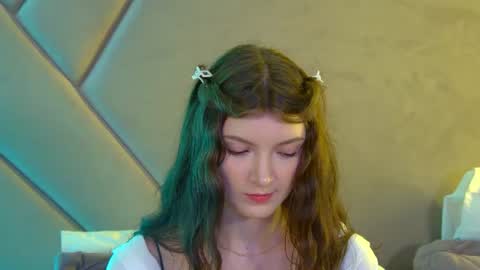 SophiaProve online show from July 7, 2026, 4:33 pm
