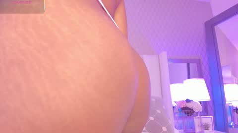 SophiaSmiths online show from November 20, 2025, 9:36 pm