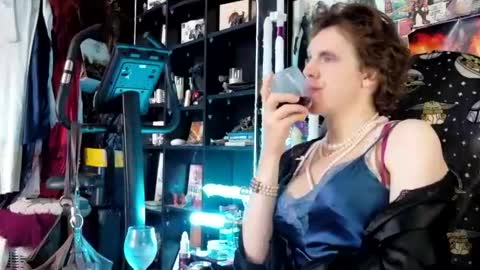 Sophie Satin1980 online show from June 28, 2026, 2:23 pm