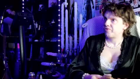 Sophie Satin1980 online show from July 13, 2026, 11:40 pm