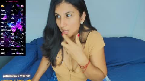 Sophia  online show from April 8, 2026, 7:03 pm