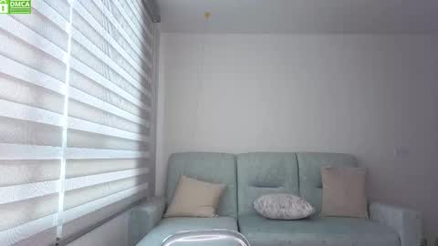 Sophie  online show from October 10, 2025, 2:05 pm