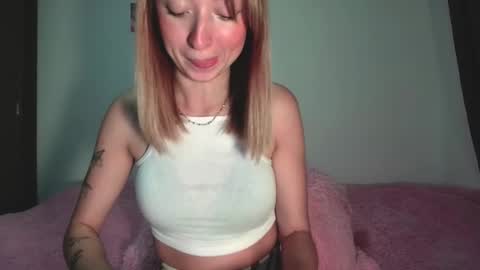 Sophie online show from January 27, 2025, 11:43 pm