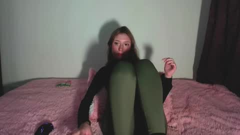 Sophie online show from February 9, 2025, 5:19 am