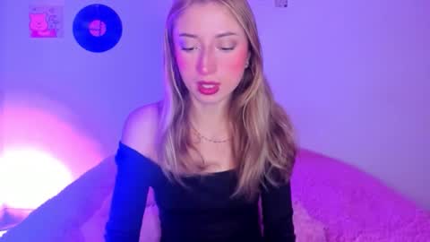 Sophie online show from February 27, 2026, 6:35 am