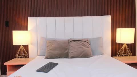 Sofia  santodomingo online show from December 11, 2024, 8:18 pm