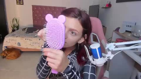 sophie doll online show from June 13, 2026, 12:08 am