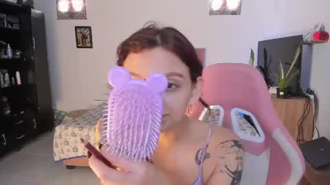 sophie doll online show from July 7, 2026, 8:24 pm