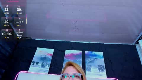 Snapshot of sophie_ebanks chatting on February 5, 2026, 10:42 am Soph online show from February 5, 2026, 10:42 am