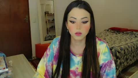 Snapshot of sophie_fantasy_hot chatting on June 2, 2026, 1:02 pm Sophie Fantasys online show from June 2, 2026, 1:02 pm