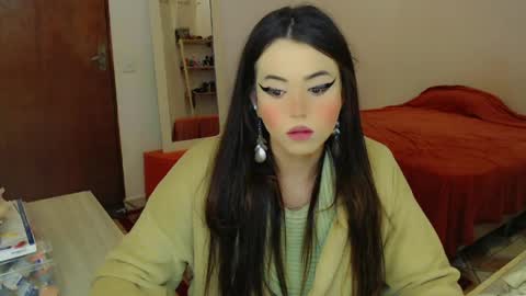 Sophie Fantasys online show from June 8, 2026, 12:58 am