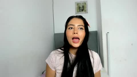 Sophie online show from December 23, 2024, 7:41 pm