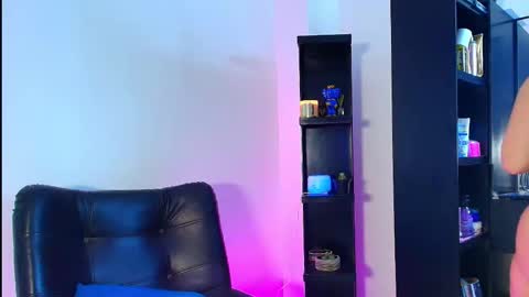 Snapshot of sophie_janner chatting on March 3, 2026, 2:50 am SOPHIE JANNER online show from March 3, 2026, 2:50 am