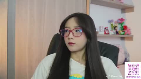 Snapshot of sophie_lii chatting on July 10, 2026, 9:39 pm Sophie or Sof online show from July 10, 2026, 9:39 pm