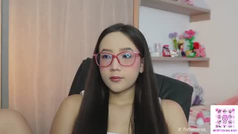 Snapshot of sophie_lii chatting on July 13, 2026, 10:01 pm Sophie or Sof online show from July 13, 2026, 10:01 pm