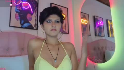 sophie_mcgreen online show from June 17, 2026, 7:59 pm