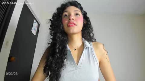 Sophie online show from March 9, 2026, 11:58 am