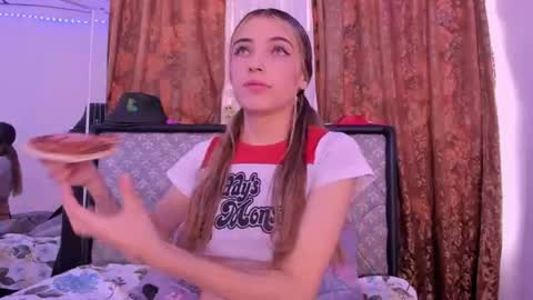 Sophie online show from June 23, 2026, 5:11 pm