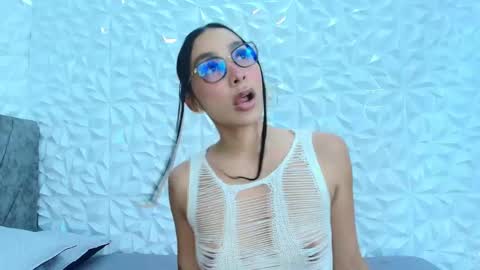 sophie_willow online show from March 23, 2026, 7:29 pm